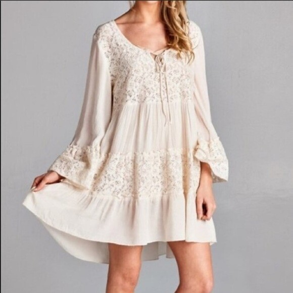 Flying Tomato Ruffle Long Sleeve Dress Size Small - Picture 7 of 7